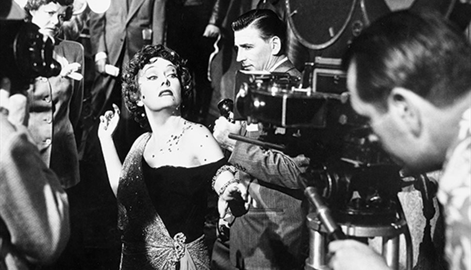 Sunset Boulevard (12A)