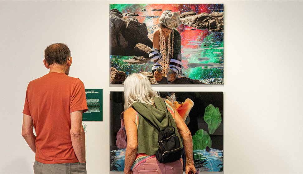-	Tour and Workshop for the Deaf Community: Summer of Expression