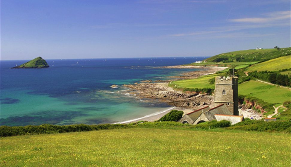 Британские острова. Девон и Корнуолл. Wembury Devon. Побережье британских островов. Сезон британских островов.