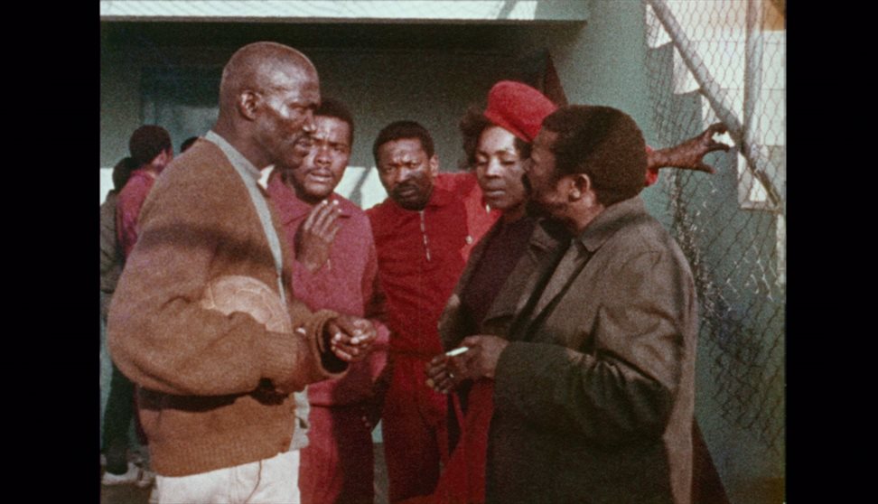 Film: Joe Bullet (1973)