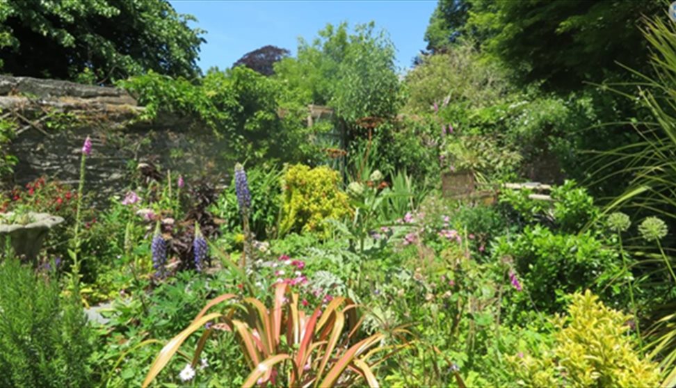 Hidden gardens