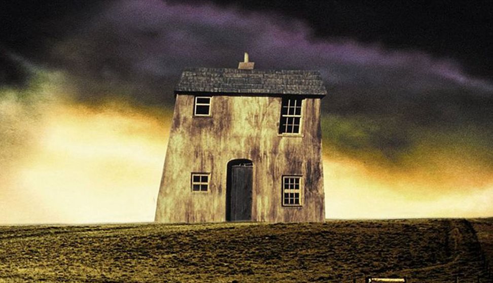 Film: Paperhouse (1989)