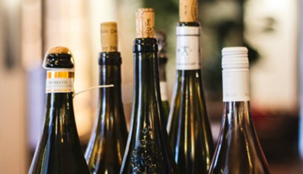 6 corked vintage prosseco bottles