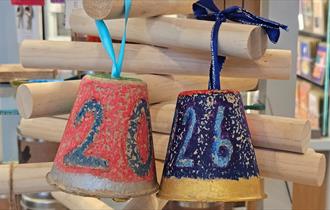 Family Fun: Jingle Pots