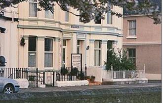 Old Pier Guest House