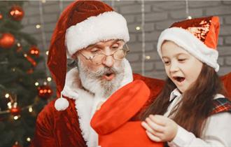 Sunday Lunch with Santa at Crowne Plaza