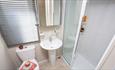 Bovisand Lodge Holiday Park - caravan bathroom