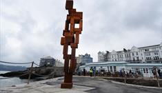 LOOK II statue on West Pier