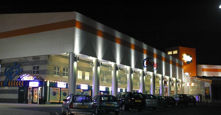 Tower Park Leisure Complex - Poole