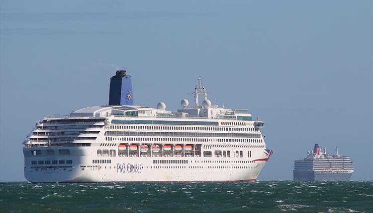 Cruise Ship Sightseeing Cruise Poole