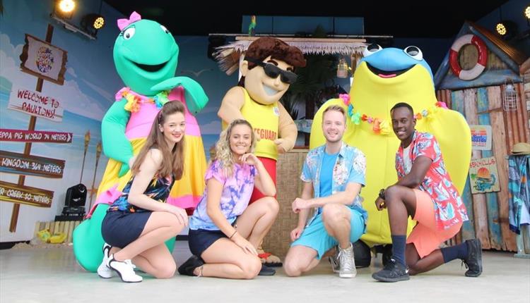 Paultons Summer Beach Party