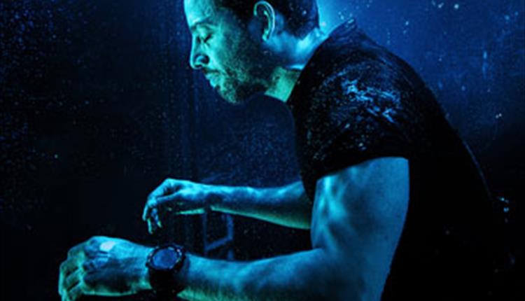 David Blaine submerged in water in one of his famous stunts
