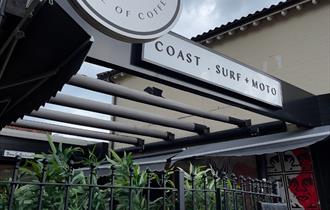 Coast. Surf + Moto
