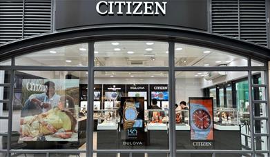 A photograph showing the outside of the Citizen watch shop at Gunwharf Quays
