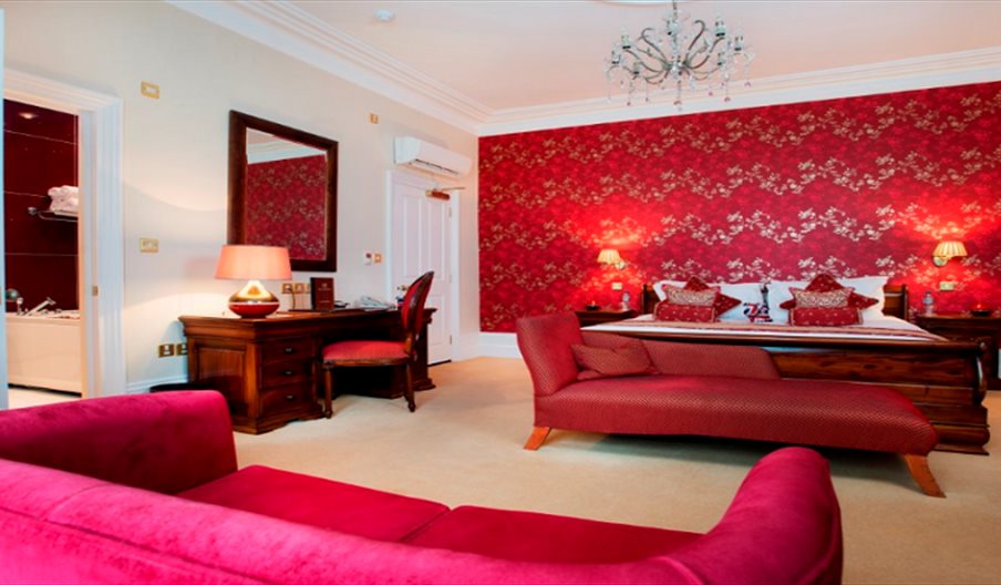 The Clarence Hotel suite