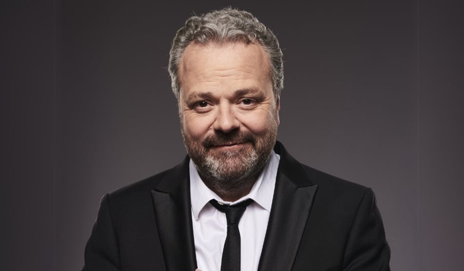 Photograph of Hal Cruttenden for his latest tour show: Can Dish it Out But Can't Take it