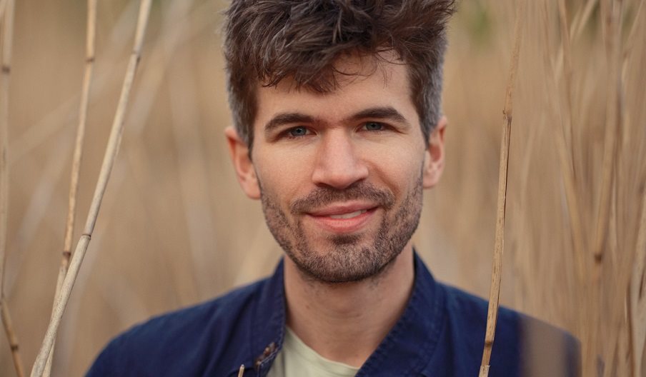Photograph of Ivo Graham