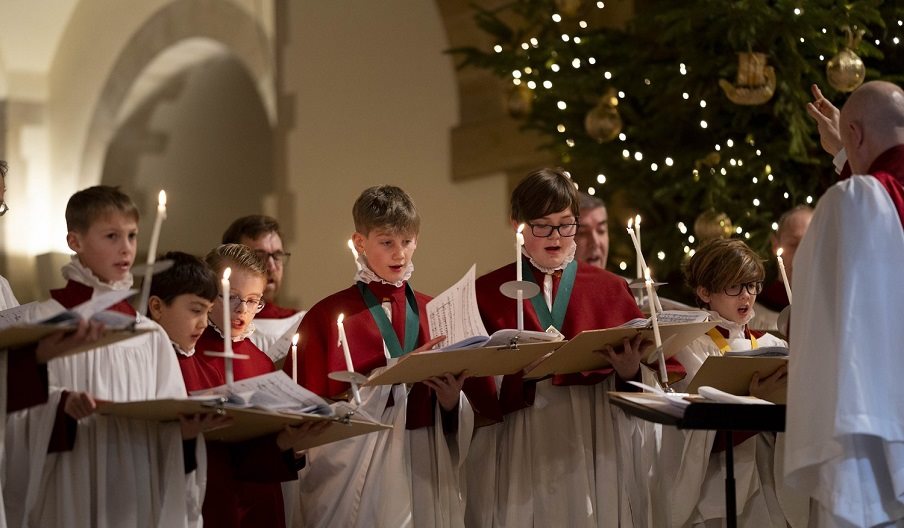 Carol singers at Portsmouth Cathedral