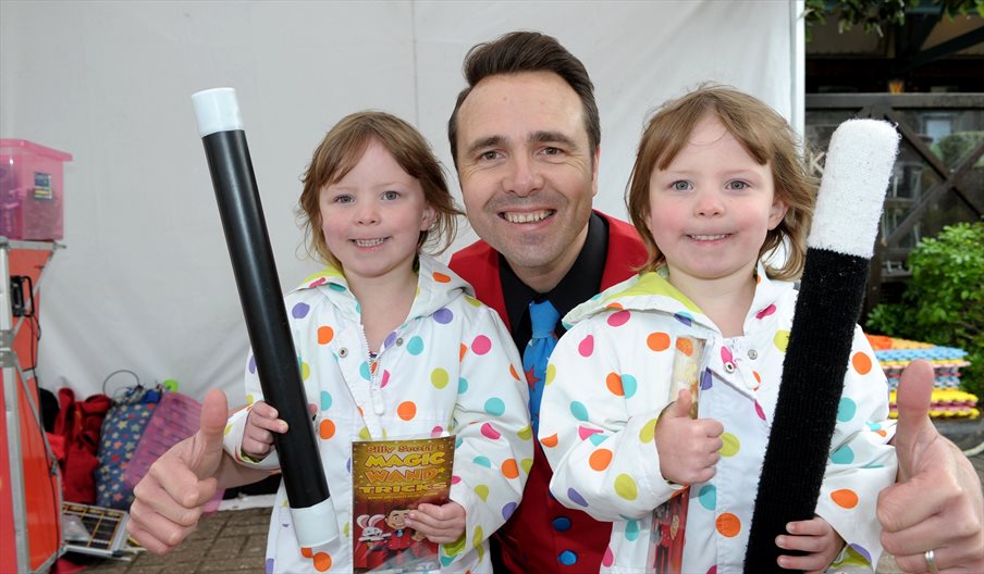 Silly Scott and children at Port Solent