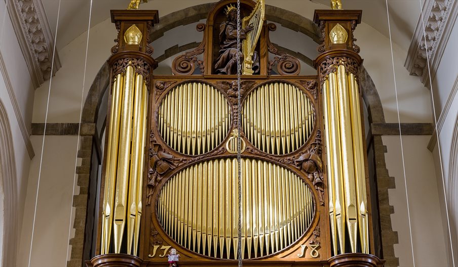 Photograph of the Organ at Portsmouth Cathedral