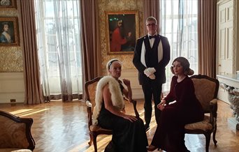 Torchlight presents a Murder Mystery event at Stansted House