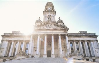 External shot of Portsmouth Guildhall