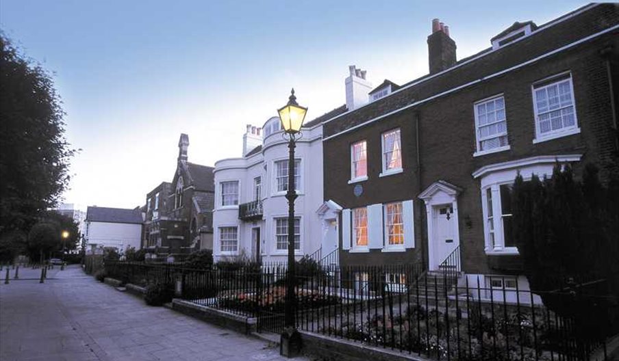 Charles Dickens' Birthplace Museum