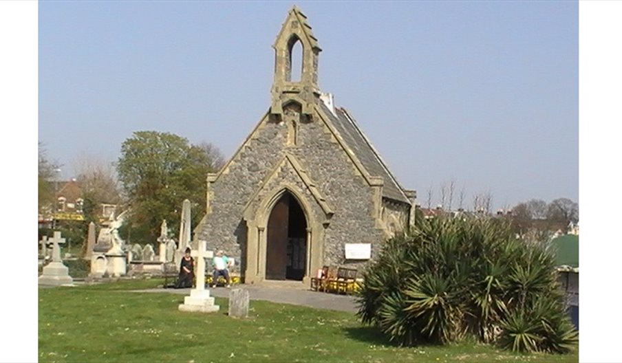 Highland Road Cemetery chapel