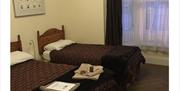 Twin beds at Waverley Park Lodge Guest House