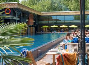 Dining at Thames LIDO