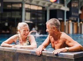 Thames Lido Couple in Pool