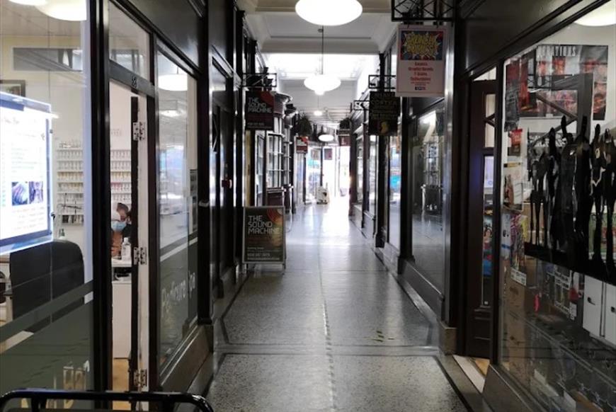 Harris Arcade hallway interior