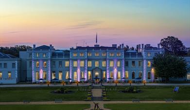 Mansion House at dusk