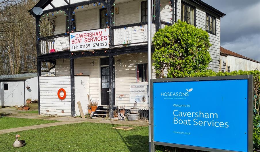 Caversham Boat Services front
