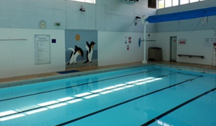 Meadway Swimming Pool