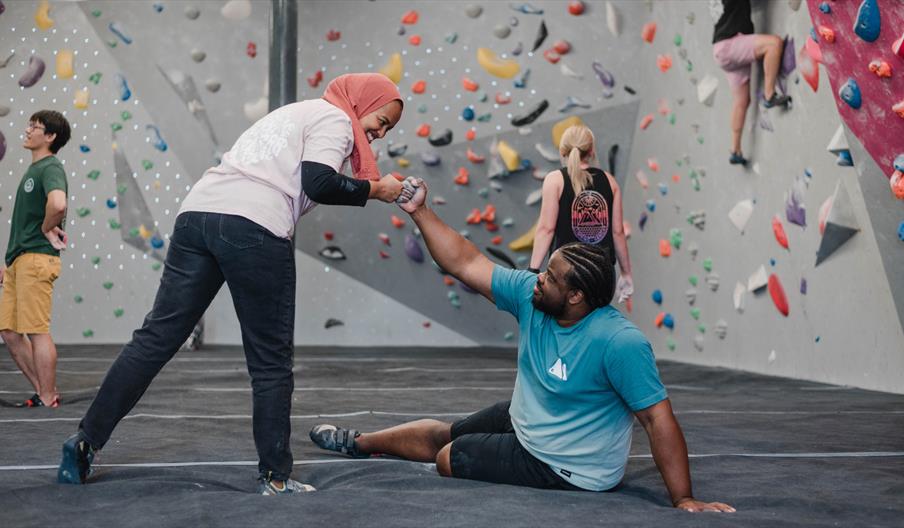 2 climbers on the ground