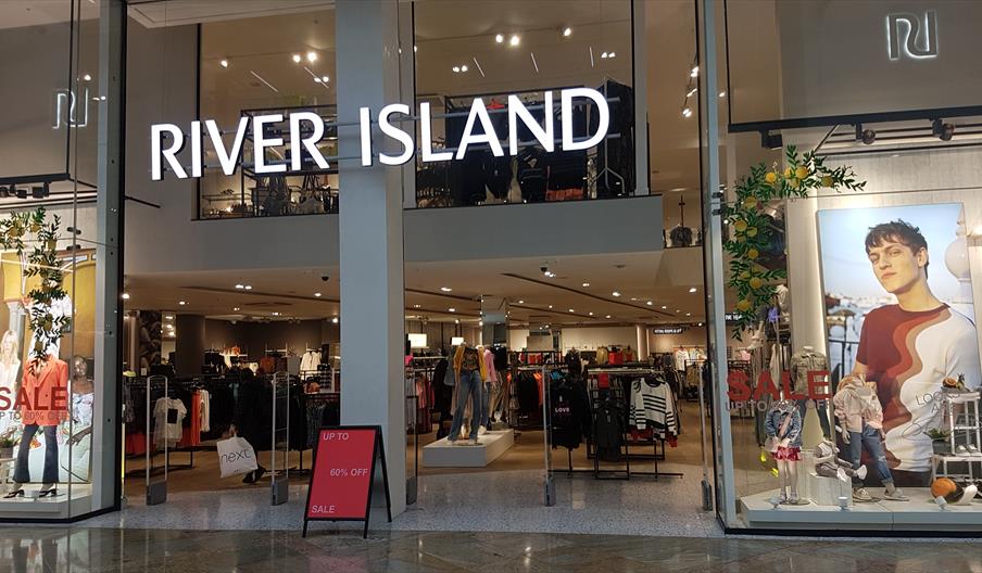 River Island  Lakeside Shopping Centre