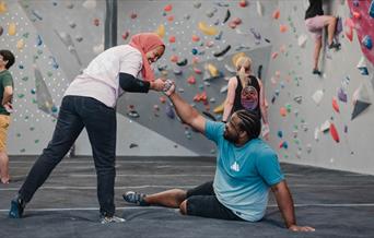 2 climbers on the ground