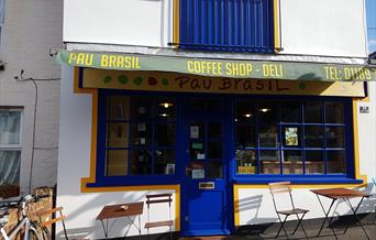 tables outside Pau Brasil