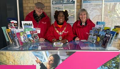 The Mayor joins Reading's Station Ambassadors The Mayor joins Reading's Station Ambassadors