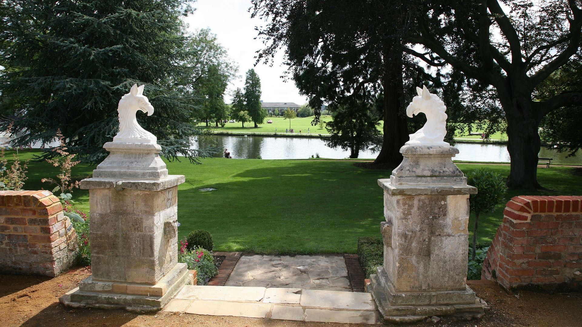 wall gates in the garden
