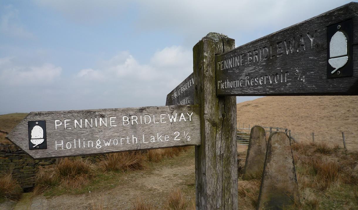 Pennine Bridleway above Hollingworth Lake