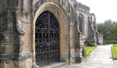 St Leonard's Parish Church