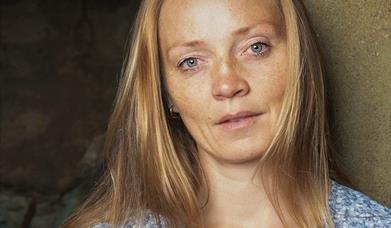 Barnestuggu - Eventyrlig fortellerstund med Kirsti Sæter