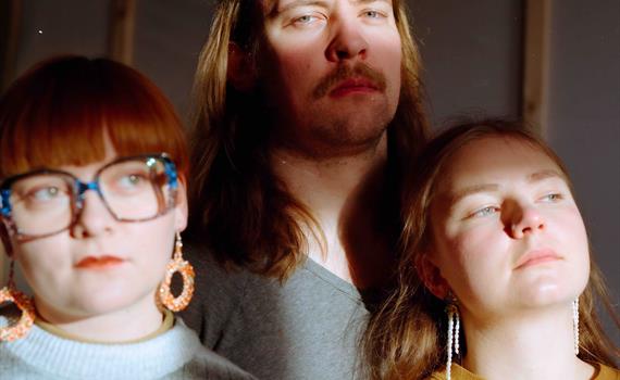 Utstillingsåpning og konsert med Ævestaden