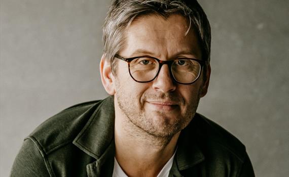 Thomas Brøndbo jul på Høylemmen