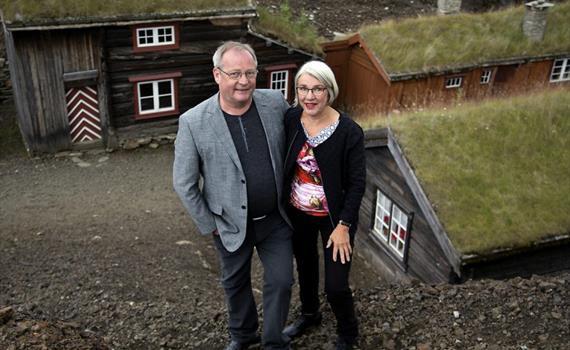 Langs Rørosbanen // Charlies formiddagskino/Tynset bibliotek