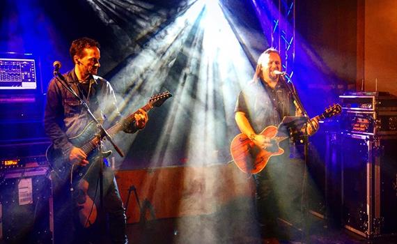 Live musikk med Don't Panic på Skanckebua