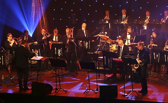 Røros Storband: Fly Me To the Moon XIII