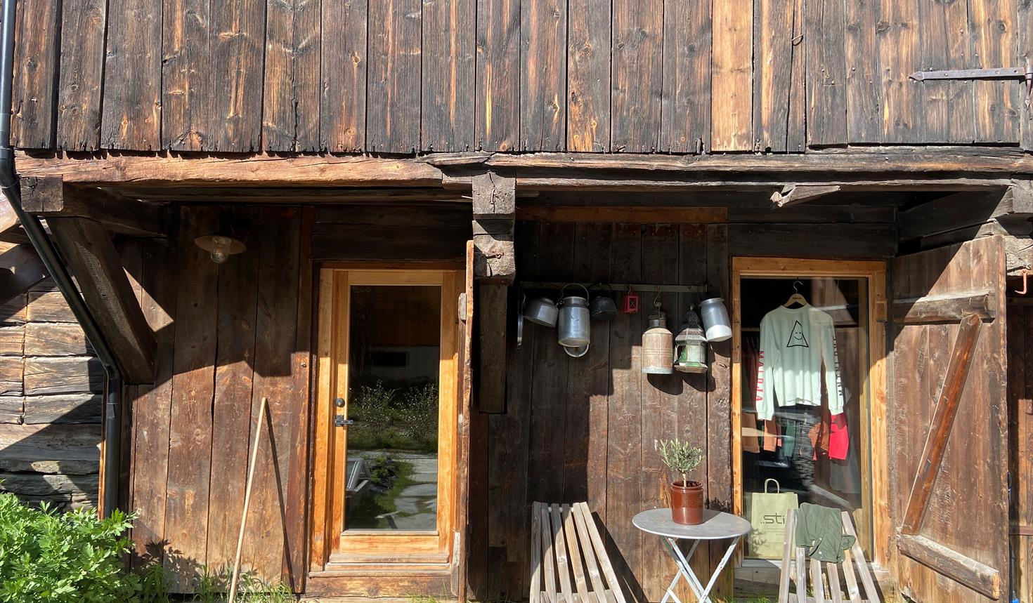 MTB bike workshop and concept store- STI